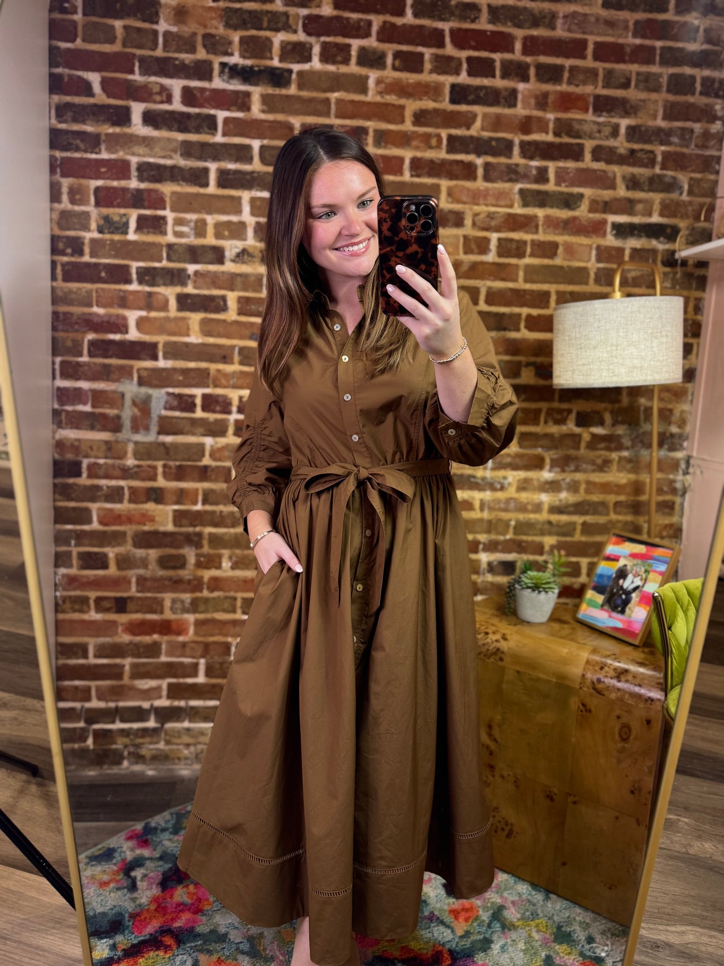 Macy Midi in Brown