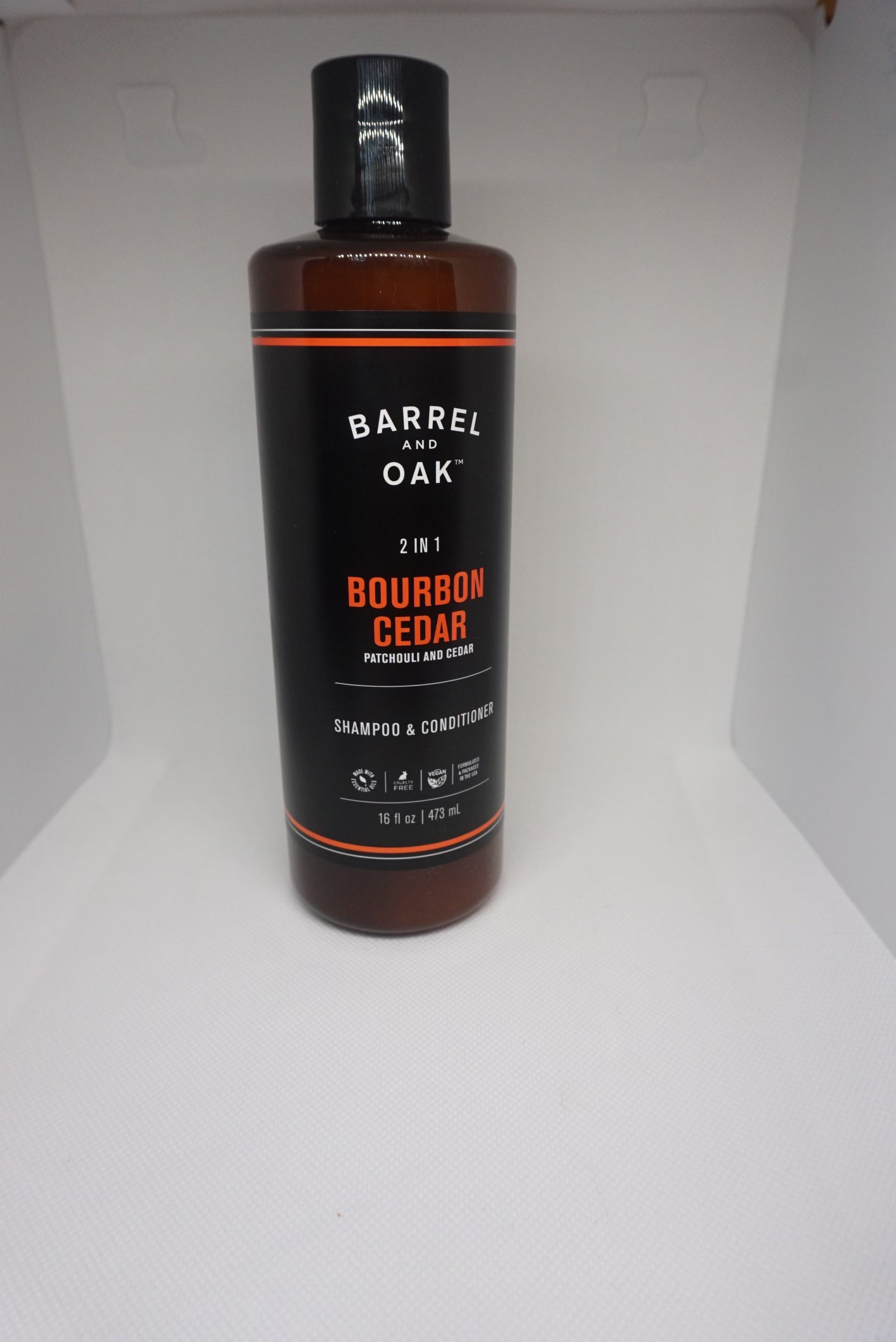 Barrel and Oak 2-in-1 Shampoo and Conditioner