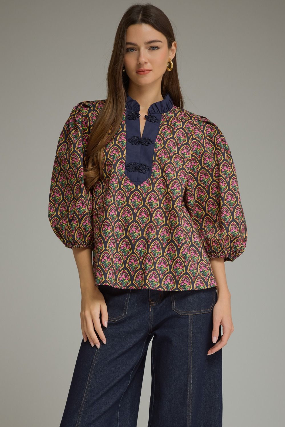 The Pia Top in Navy