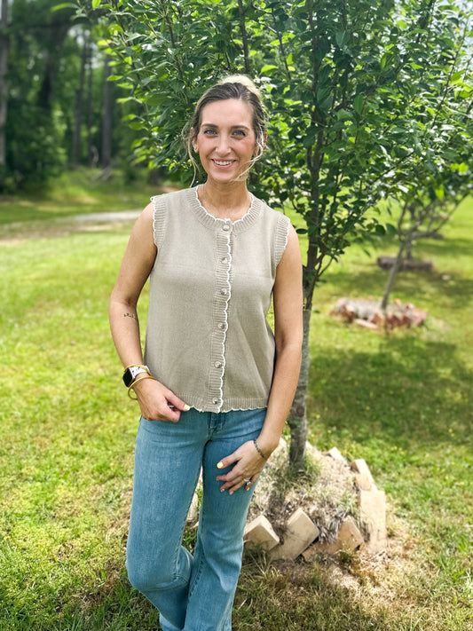 Laura Top in Taupe
