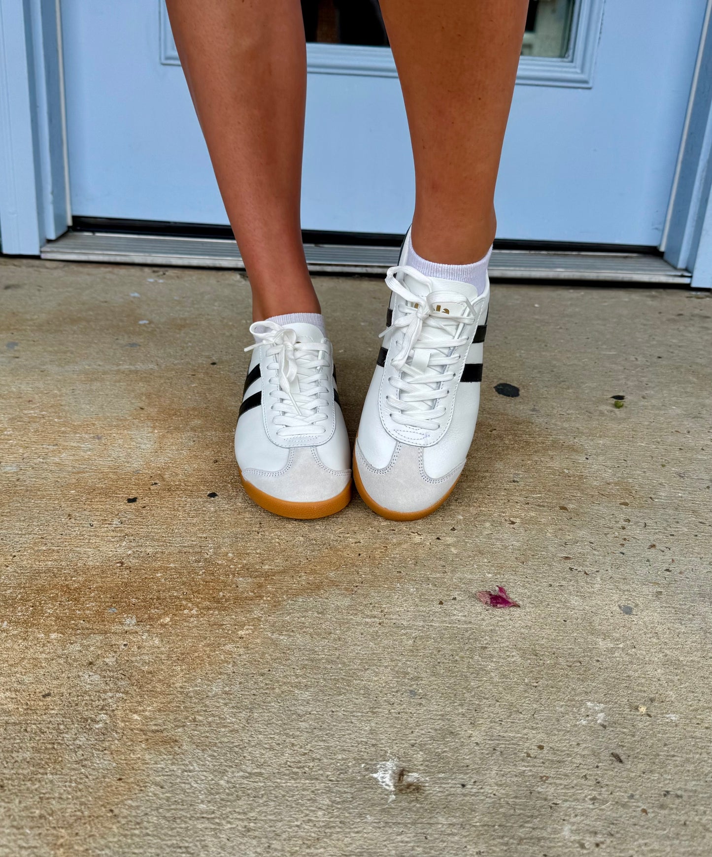 Gola Classics in Black/White
