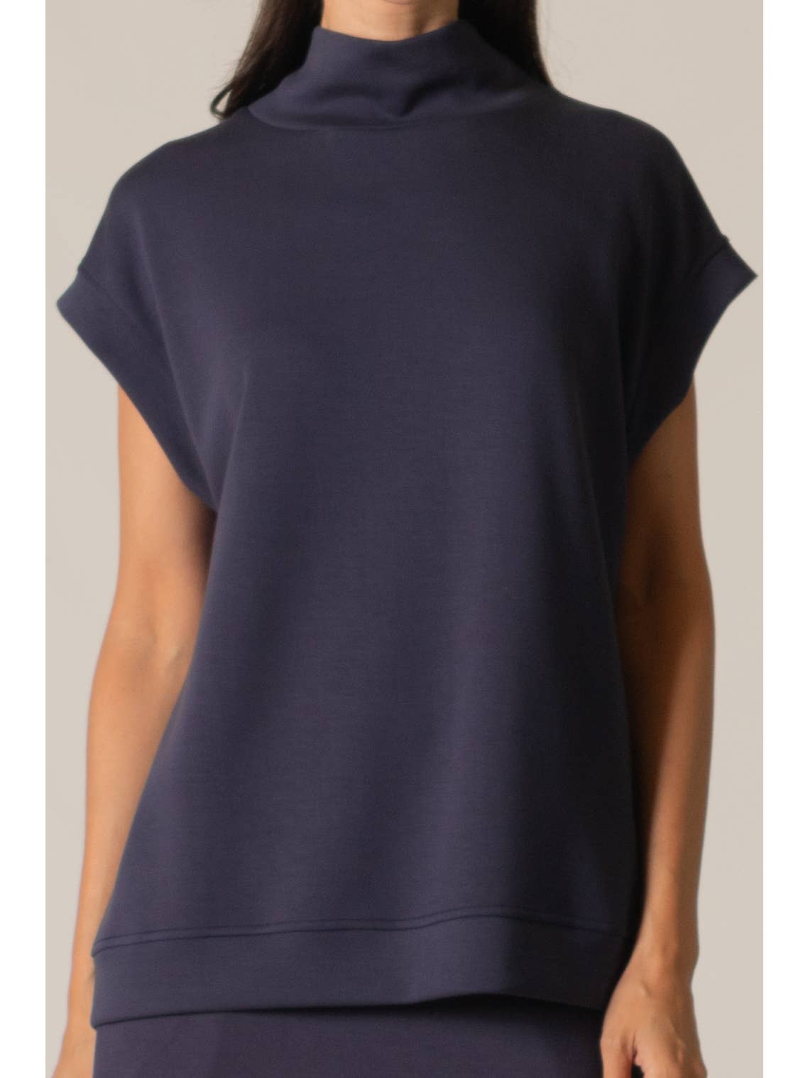 Remi Top in Navy