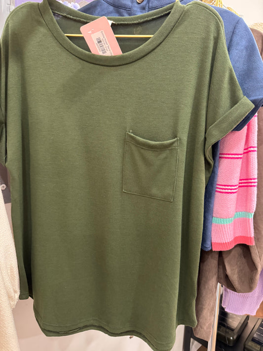 Emma Pocket Tee in Olive