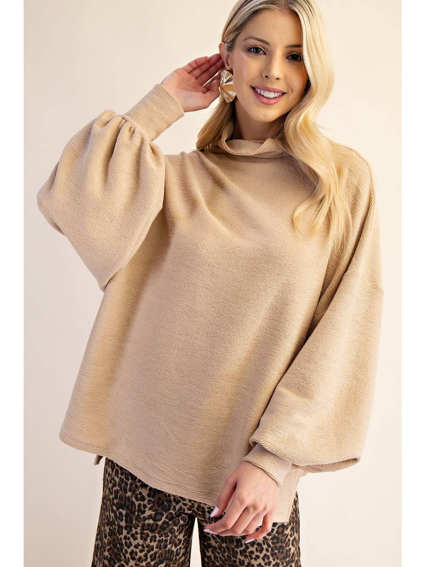 Jamie Sweater in Beige