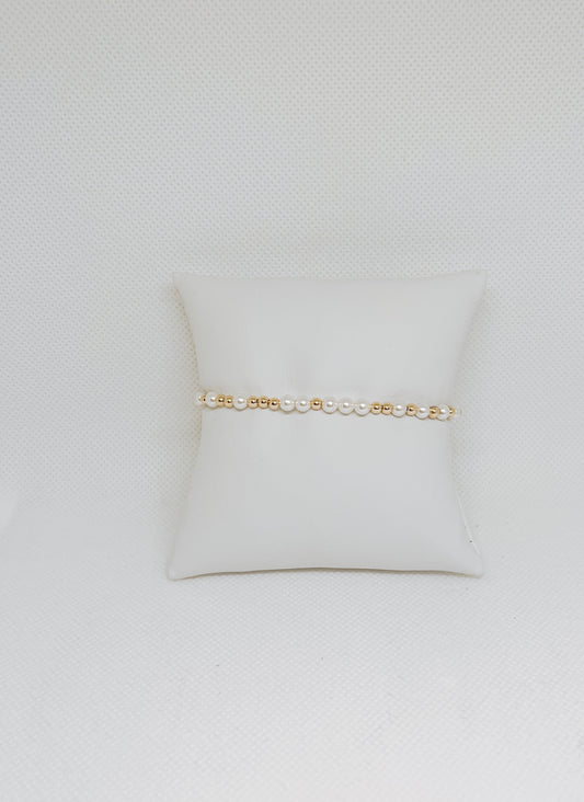 Vera Gold Bead and Pearl Bracelet