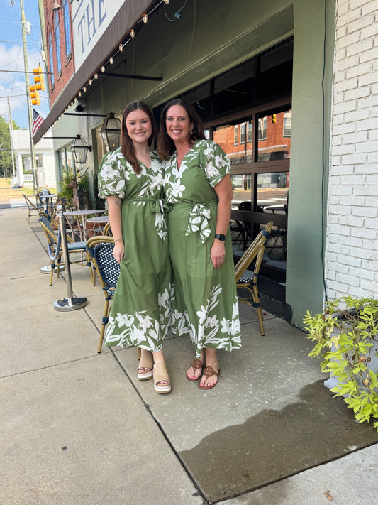 Caroline Midi in Olive Floral