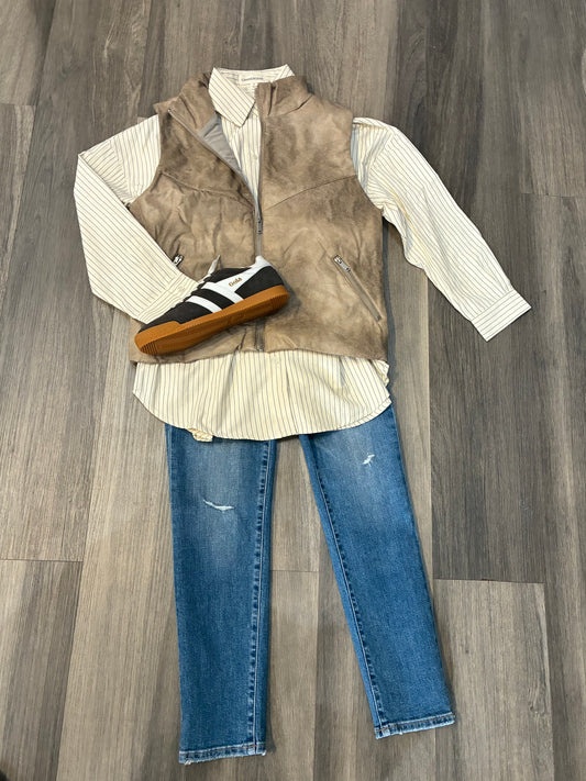 Amelia Vest in Brown