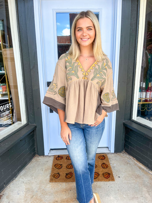 Taylor Embroidered Top in Olive