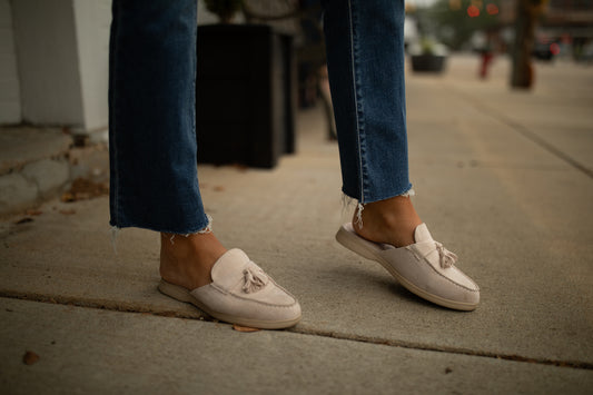 Tyra Natural loafer mule