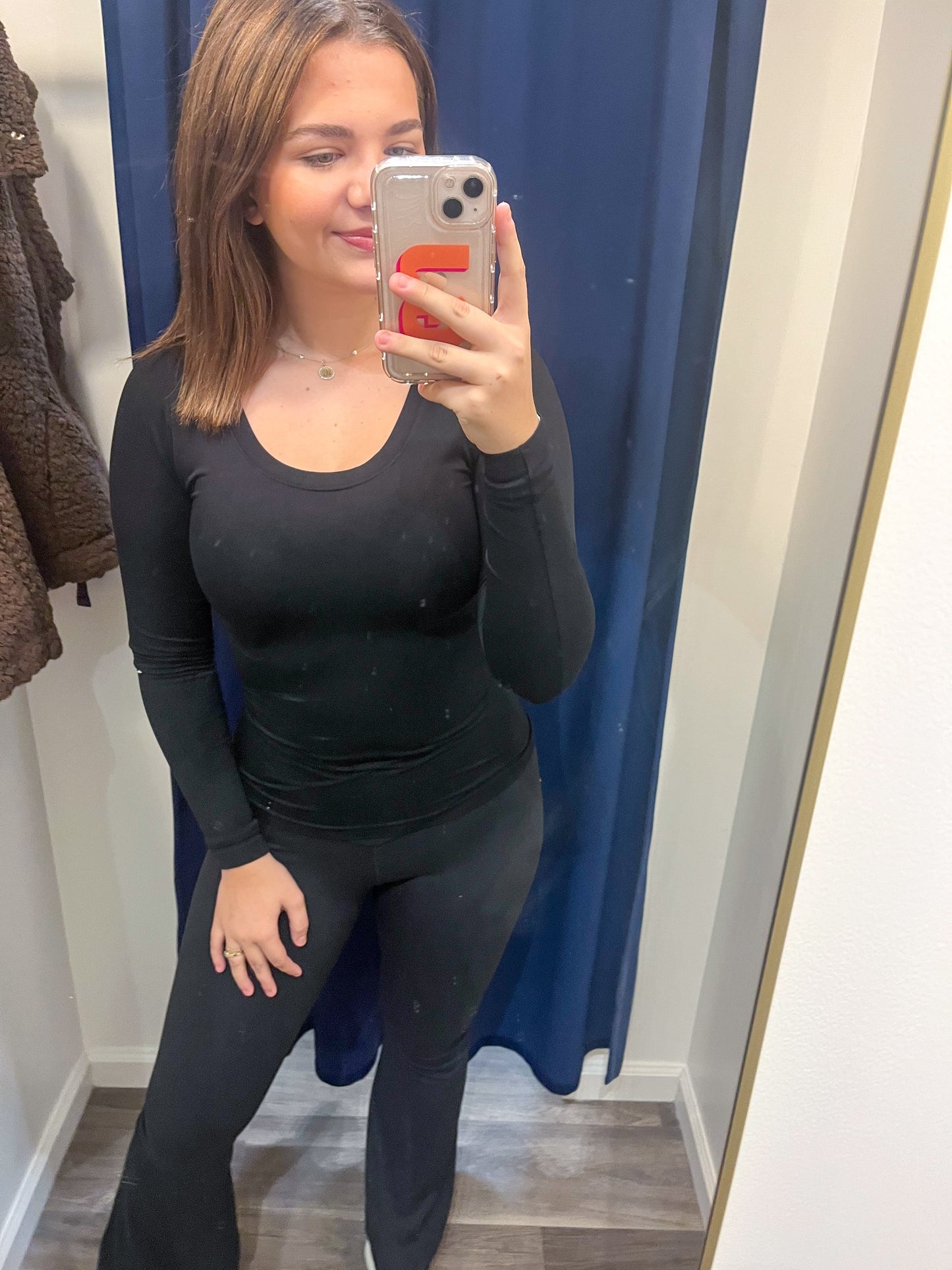 Lauren Long Sleeve Seamless Top in Black