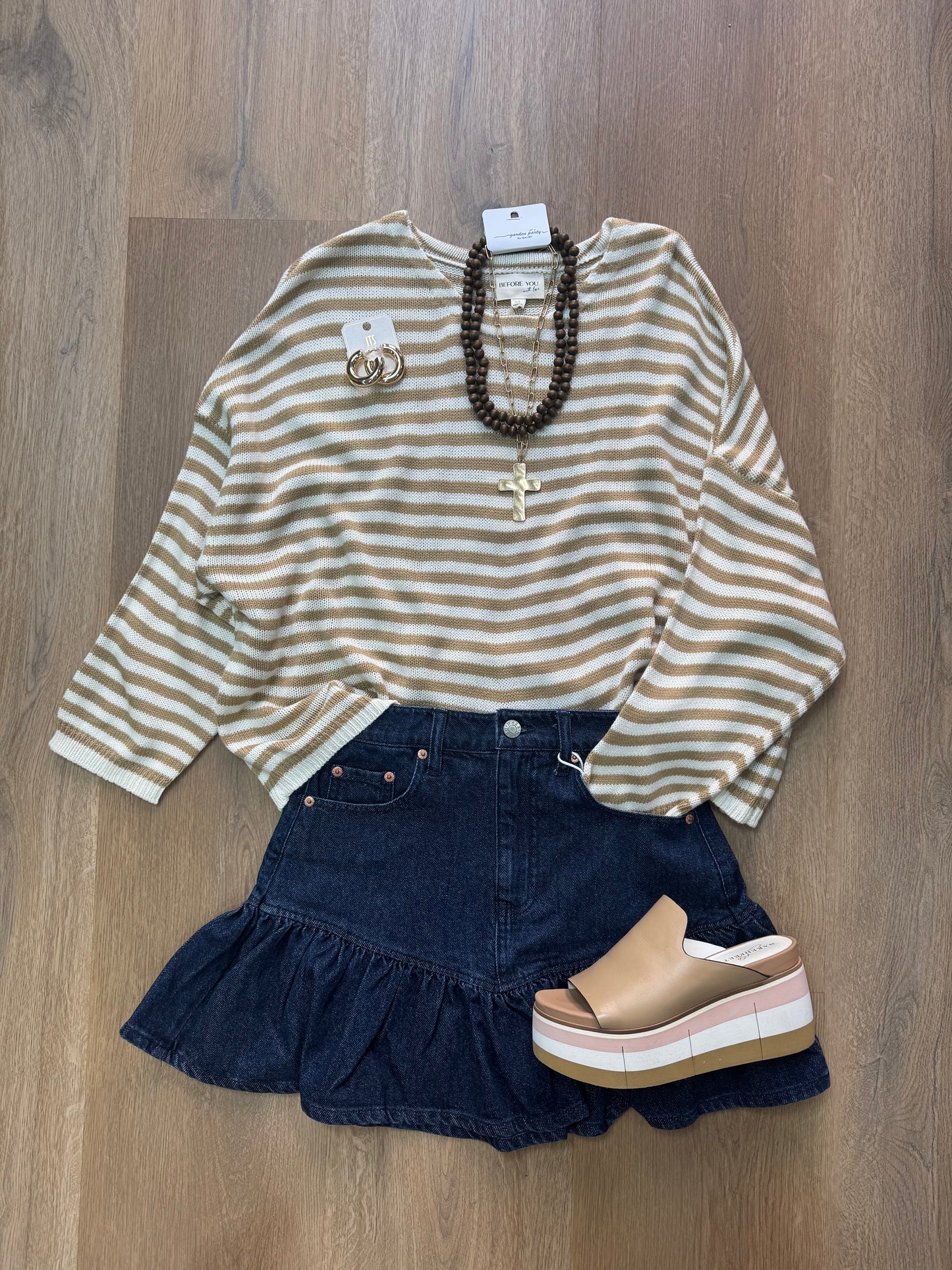 Brenda Sweater in Beige Stripes