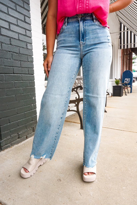 Logan Straight Jeans in Light Denim