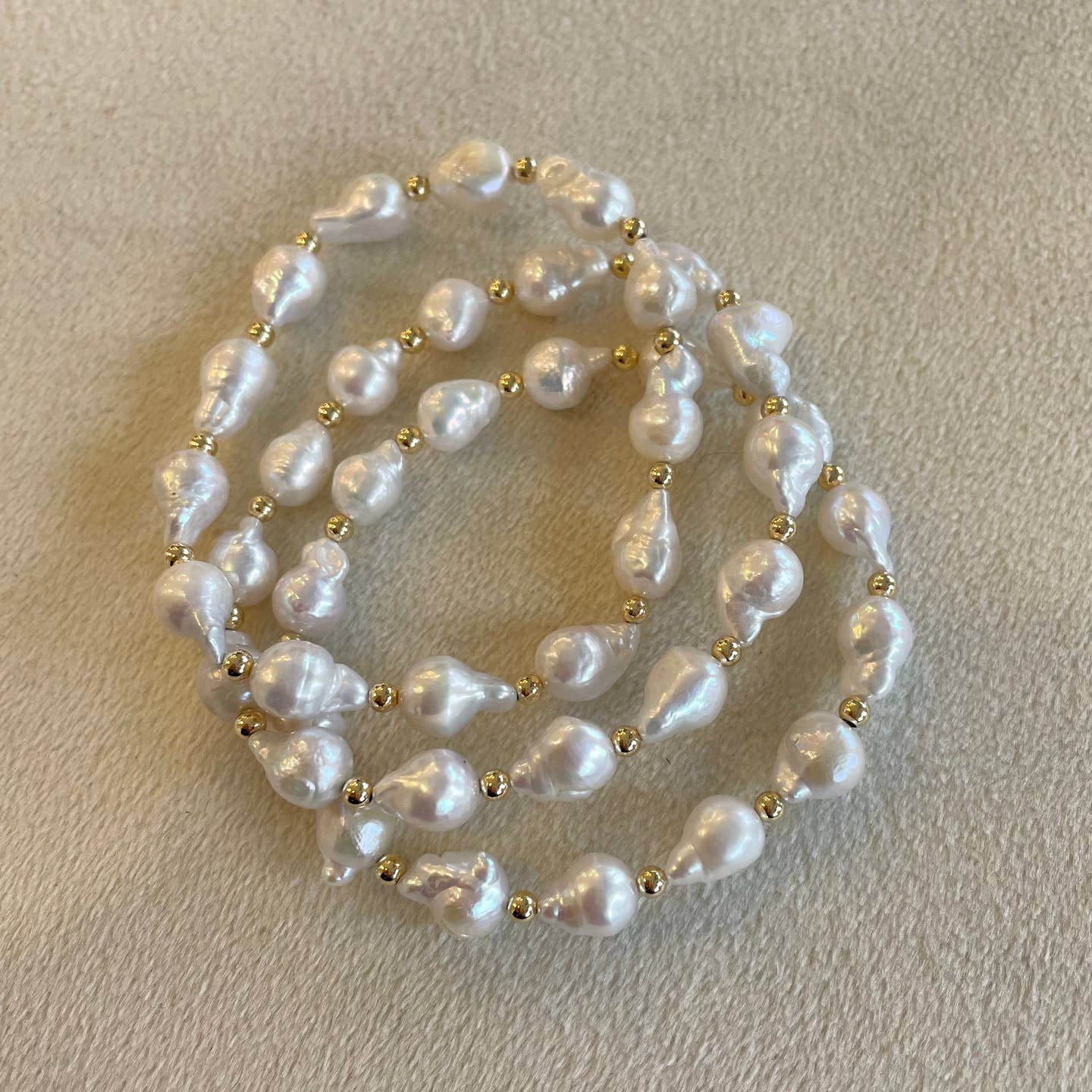 Melanie Pearl Bracelet