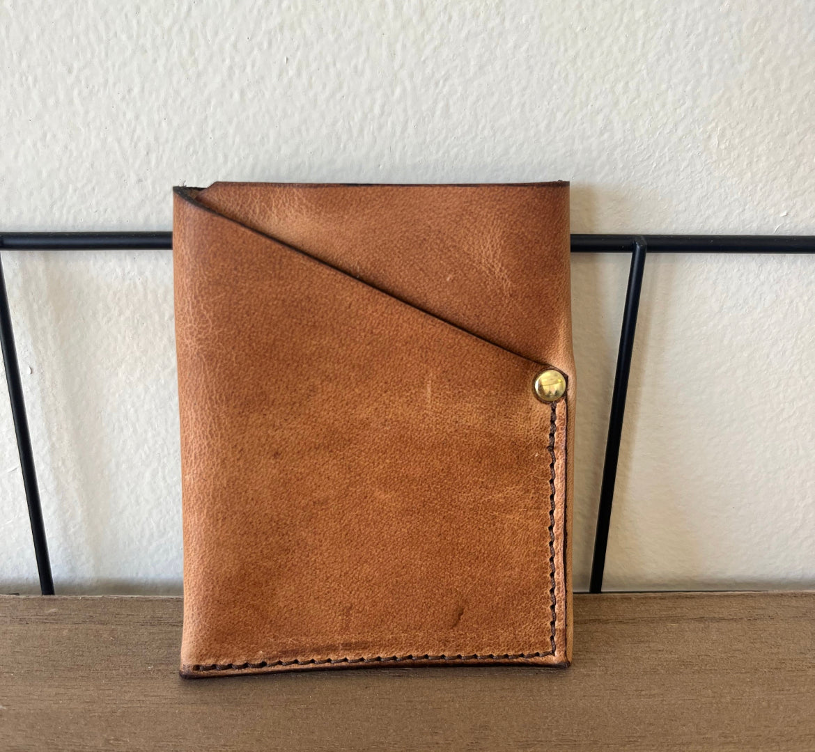 leather front pocket wallet from River & Co.